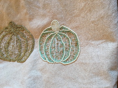 Nicole Miller Five Beaded Pumpkins Table Runner Lined 14 x 72 NEW - Picture 4 of 8