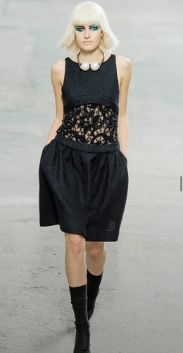 6K Chanel 2014 Black Barbie Tweed Lace Evening Party Dress 34 36 2 4 Logo LBD S - Picture 7 of 24
