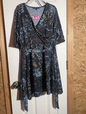 Leopard Print Sweater Dress Size Medium NWT 