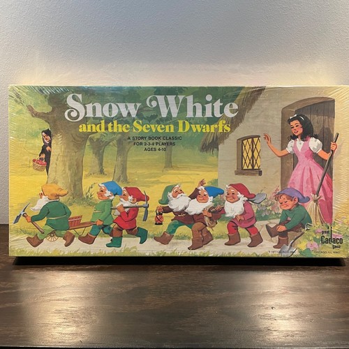Snow White And The Seven Dwarfs 1977 Vintage Board Game - New in Sealed Box!