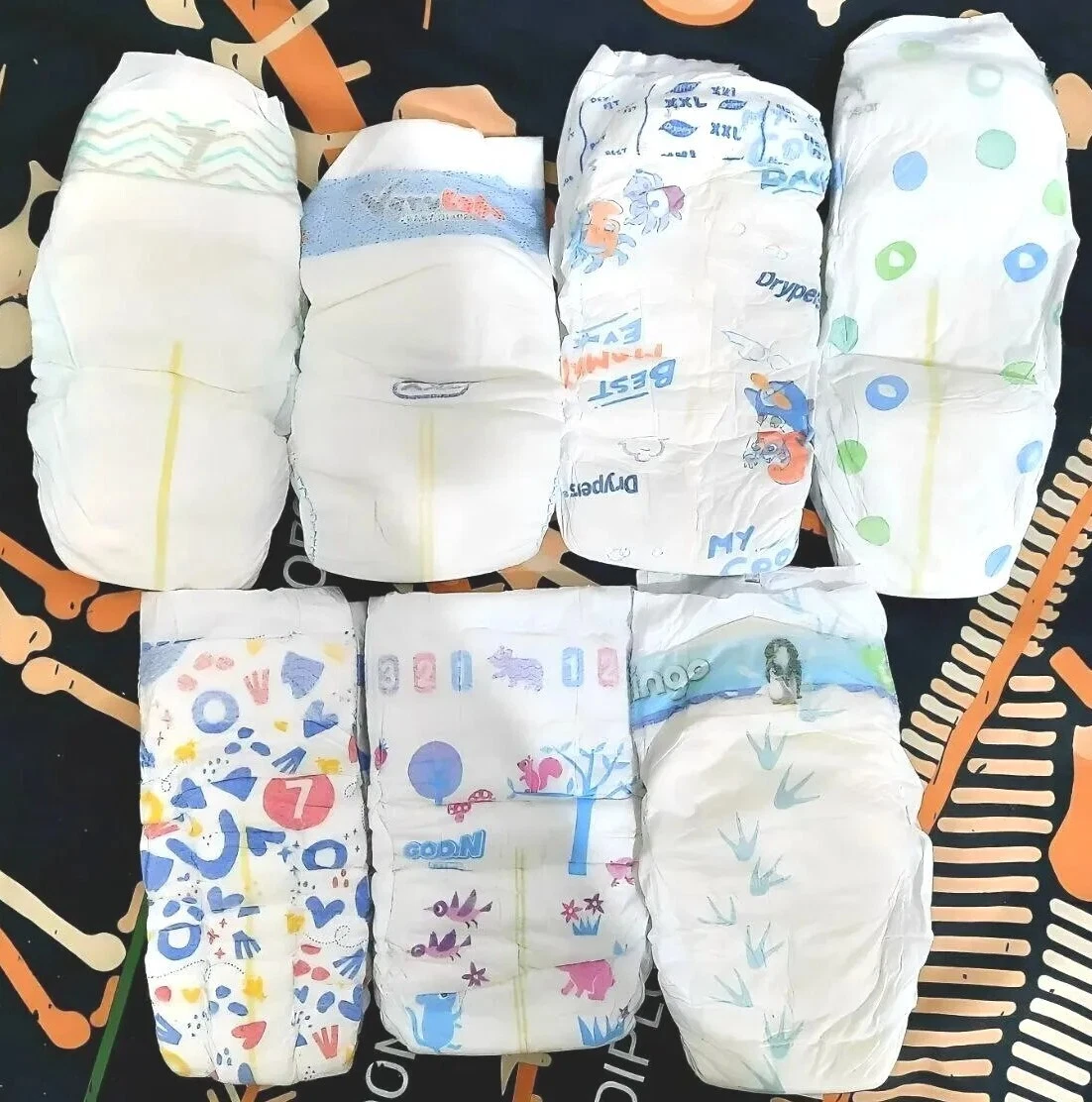 7 samples of size 7 / Size 8 / XXL baby diapers
