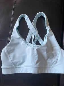 lululemon sports bra size
