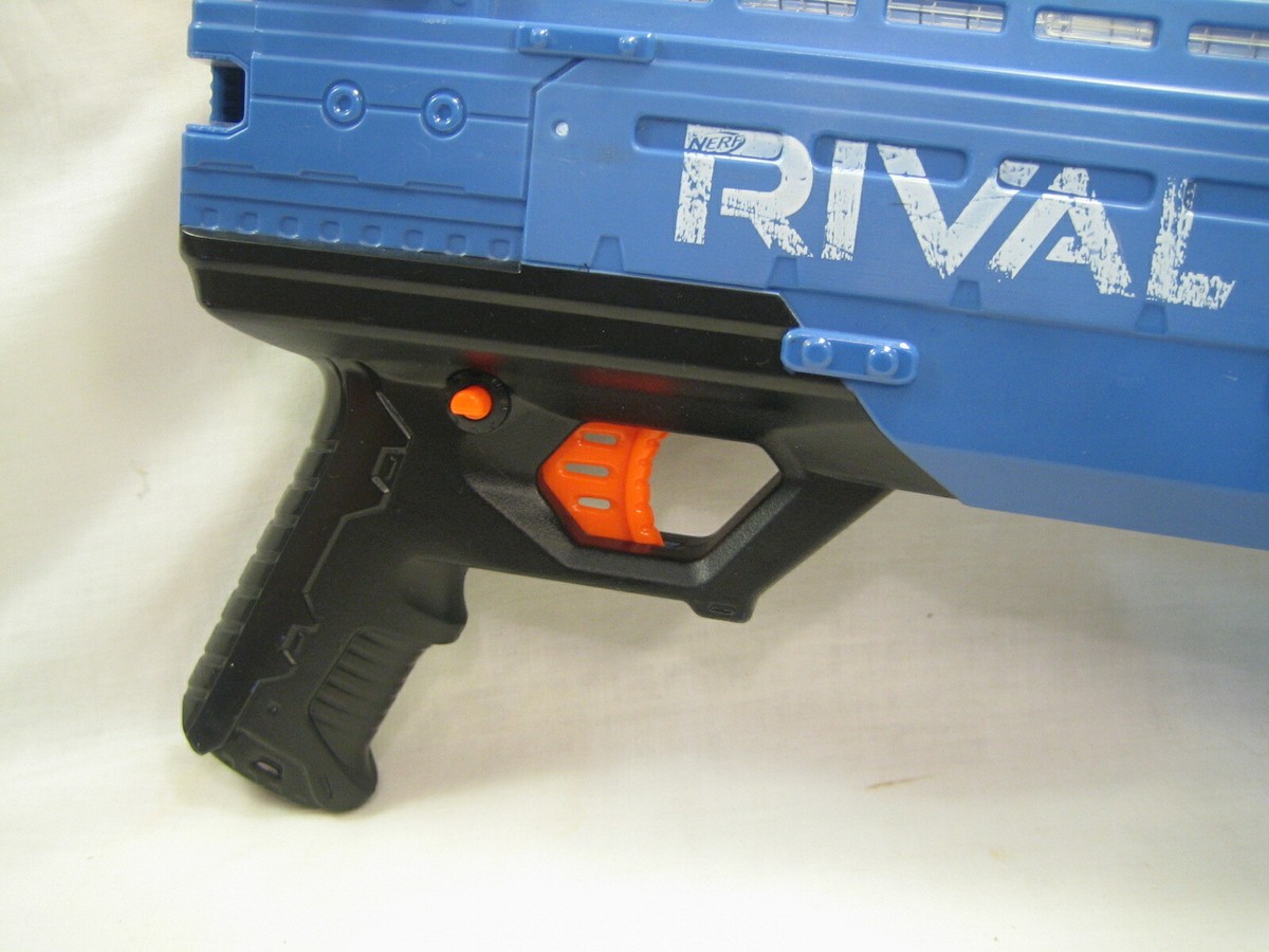 ナーフライバル アトラス XVI-1200 ナーフガン 空気銃 Amazon.co.jp: Nerf Hasbrow Rival Atlas XVI-1200 Blaster