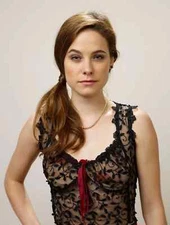 Caroline Dhavernas With Hair On The Shoulder 4x6 Picture Celebrity Print