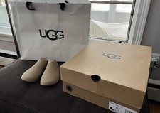 Empty UGG Size 8 MiniBaileyBow2 w/ Inserts and UGG Bag - NYC STORE (No Boots).