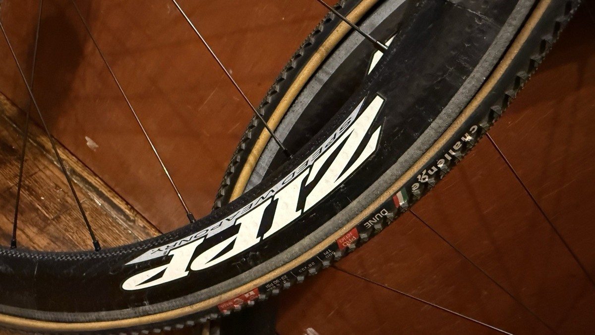 Custome Disc ZIPP SPEED WEAPONRY 303 wheel Set Tubular White