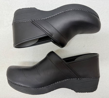 Dansko XP 2.0 Shoes Womens 40 Professional Clogs Slip On Comfort Leather Black