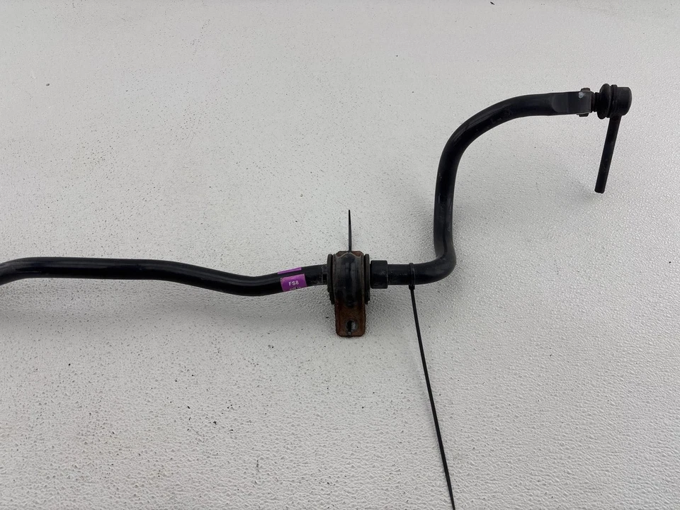 Barra estabilizadora delantera Nissan Sentra 13-19 546119Am1A OEM Foto 3 de 4