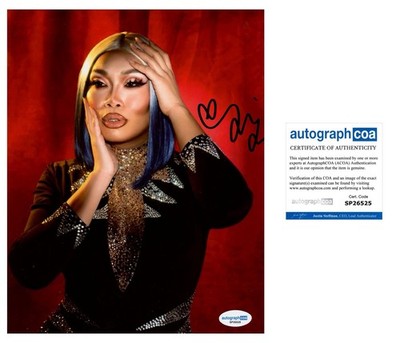 JUJUBEE SIGNED DRAG QUEEN RUPAUL S DRAG RACE 8x10 PHOTO - ACOA COA