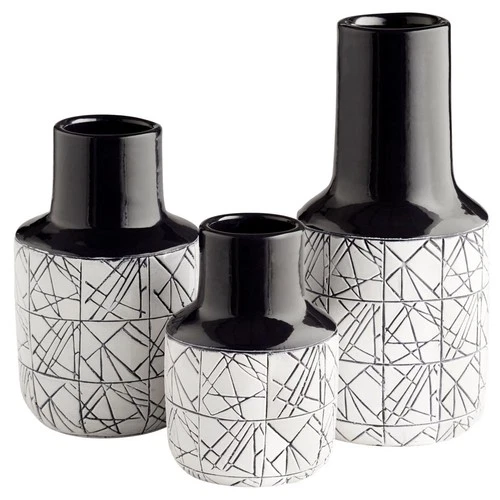 Cyan Design 11126 Zenith 16 inch Vase, Large - Picture 10 of 10