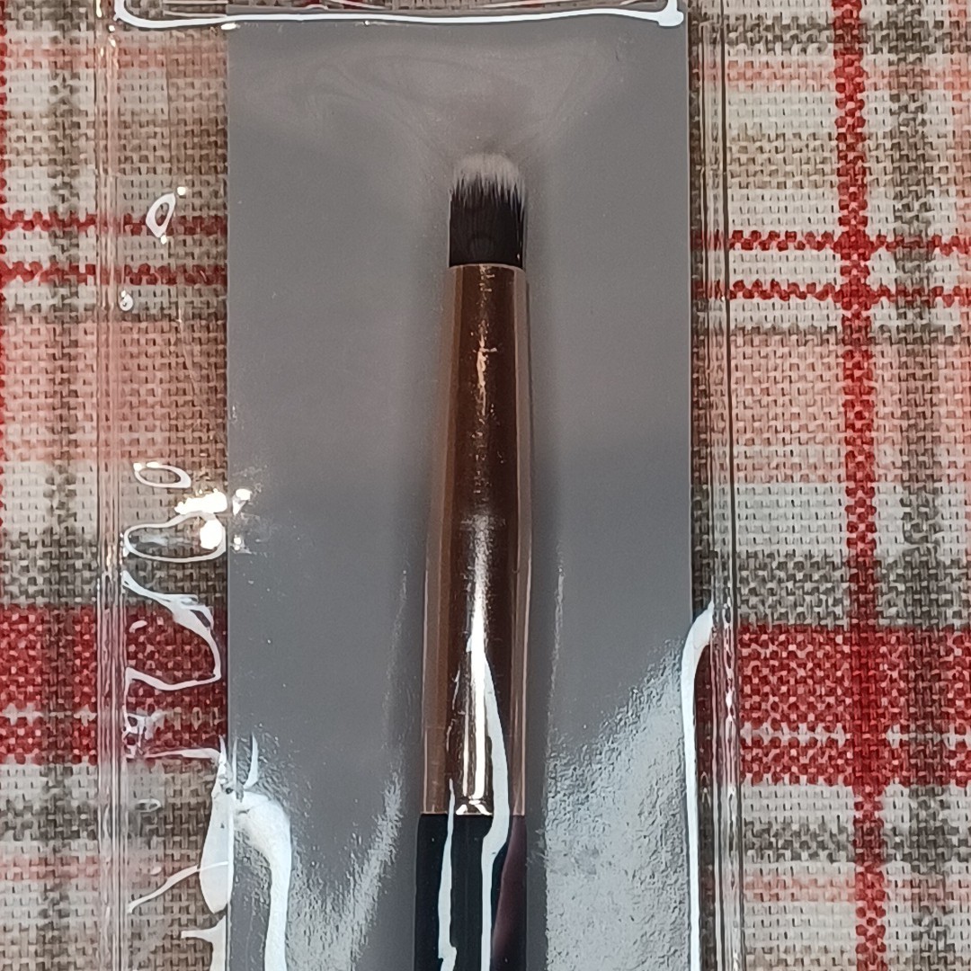 Studio Selection Eye Smudge Brush