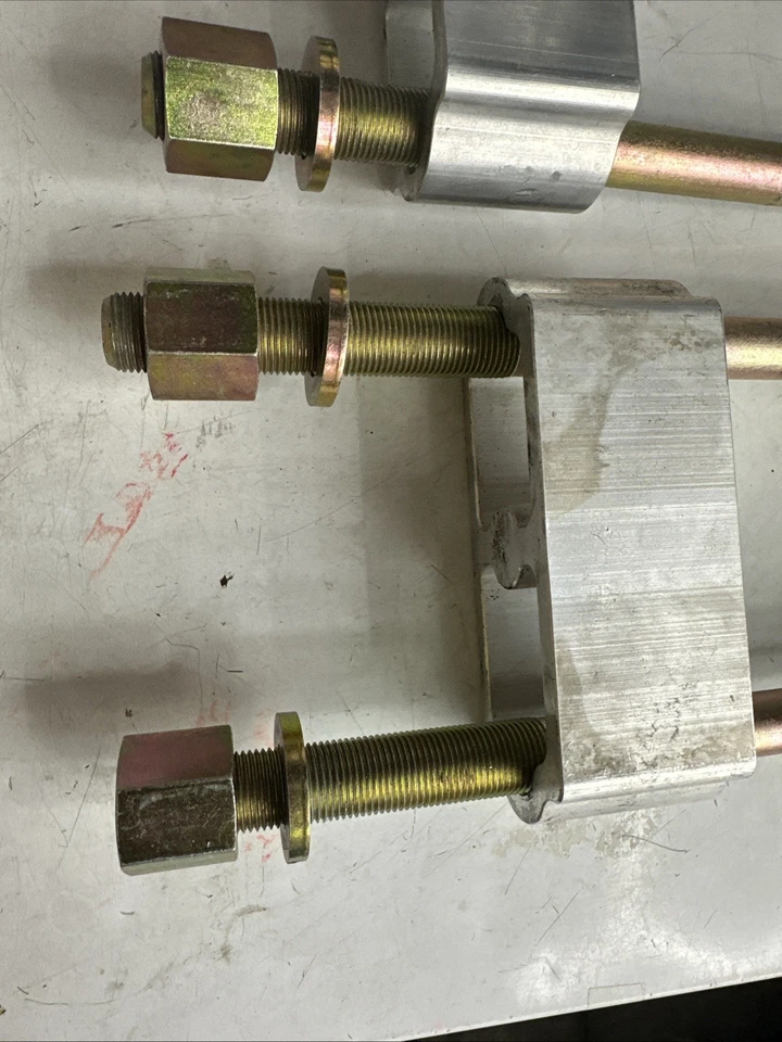 Camioneta Chevy C10 1963-72 camioneta pickup golpeada bajada bloques traseros de 2" Foto 2 de 4