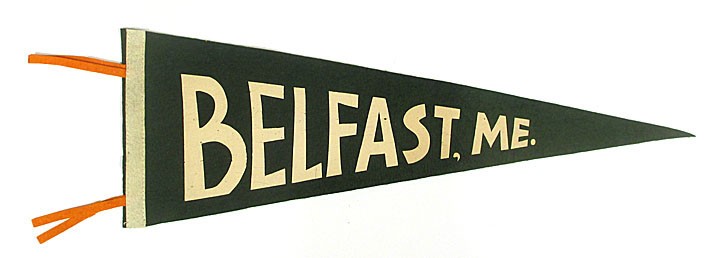 Early to Mid 20th Century Vintage BELFAST MAINE Souvenir FELT PENNANT Athletic