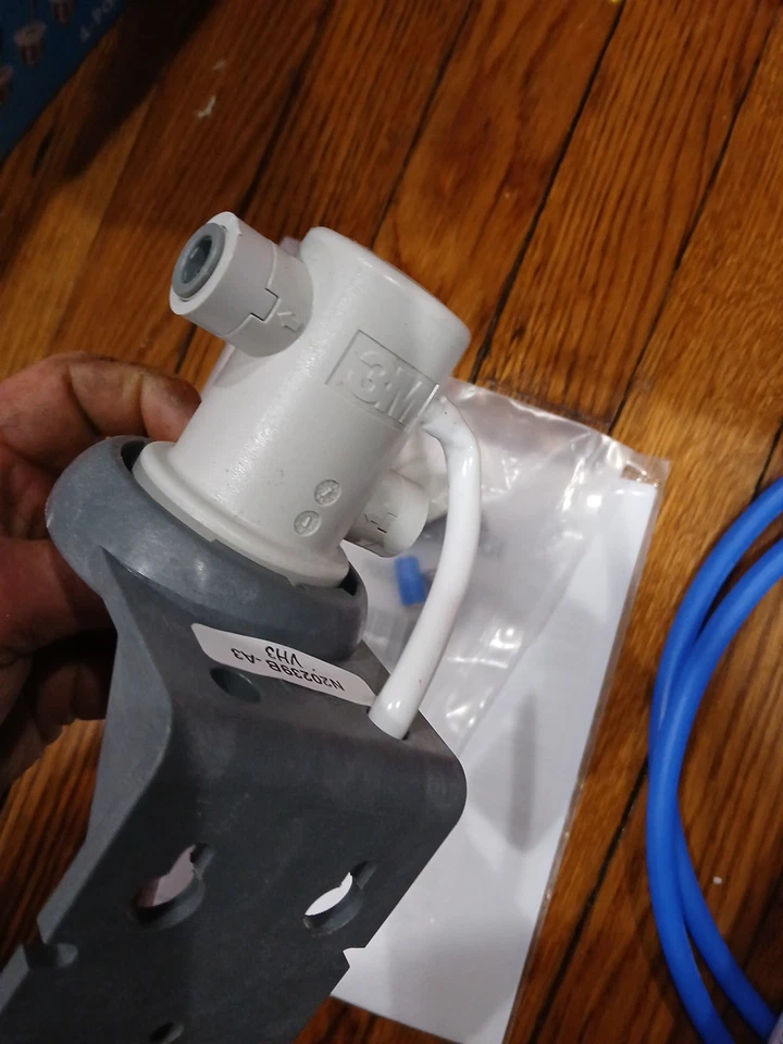 3M Aqua-pure CYST-FF Underwater Drinking System 🔥 - Image 3 of 4