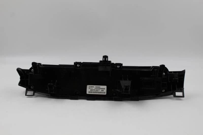 Control de temperatura con navegación compatible con 11-13 LEXUS CT200H 7713 Foto 3 de 4