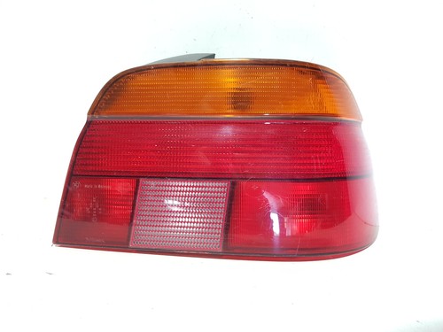 BMW 5 E39 8358032 Rücklicht hinten rechts 1996 24903328