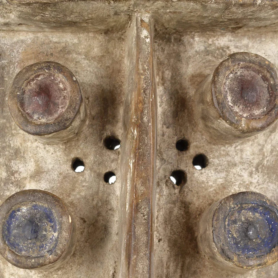 Máscara Grebo Cuatro Ojos Tubulares Cabeza Cresta Costa de Marfil Foto 3 de 4