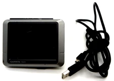 Garmin Nüvi Model 200 Automotive Mountable GPS USB Device With Cable