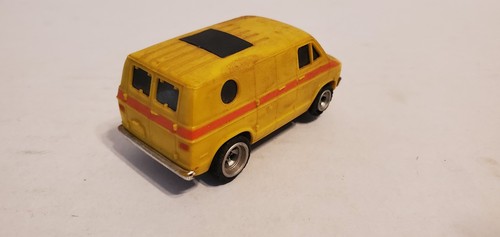 1970s AURORA AFX DODGE STREET VAN YELLOW HO SLOT CAR - MADE IN SINGAPORE - Picture 4 of 8