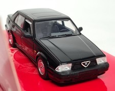 Minichamps 1:43 Alfa Romeo 75 3.0 V6 America 1989 Black Diecast Model  Car