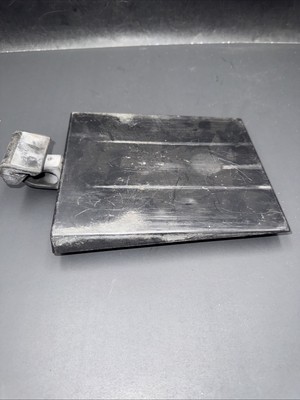 KAWASAKI KZ1000 REAR FENDER TOOL TRAY 32099-18 KZ 1000 A KZ1000A