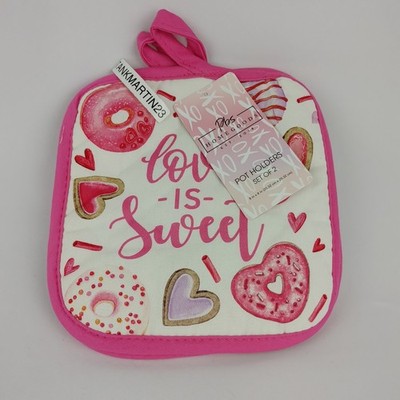 PBS Home Goods  2-pk Kitchen Pot Holders Hearts Pink Cute Fun Love is Sweet
