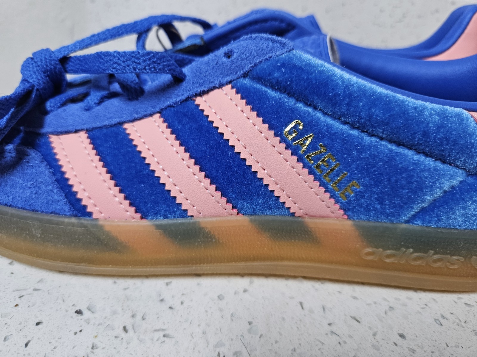 Adidas Gazelle Indoor 'Blue Semi Pink Velvet' Women's  - IG6785 Size 6.5 thumbnail 3