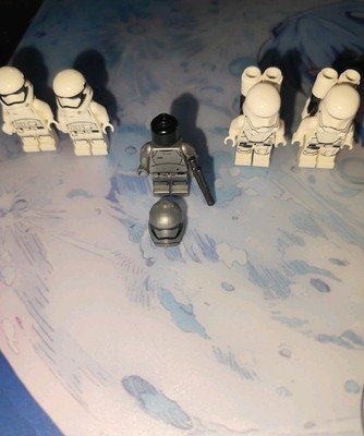  LEGO Star Wars First Order Transporter 5x Figuren