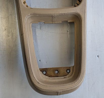FERRARI 456M 2001 CENTER CONSOLE ON CREAM 65462504