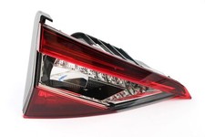Skoda Superb LED-Schlussleuchte mit Nebelschlussleuchte Links 3V9945307F