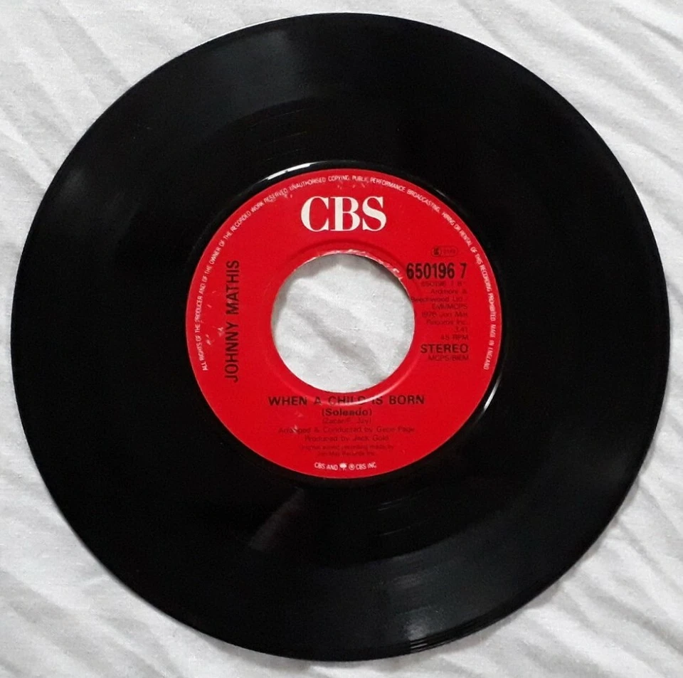 Johnny Mathis-It Might As Well Be Spring Vinyl 7" Single.1986 CBS 650196 7. - Image 2 of 4