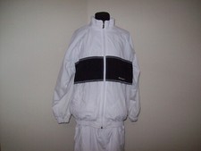 Vintage Reebok White Sport Suit for Women. Sport track suit size 38 from 90's