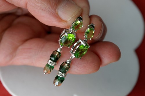Fantastic Green Peridot & Agate Silver Earrings 5.7 Gr. 4.5 Cm. Long In Gift Box - Picture 6 of 7
