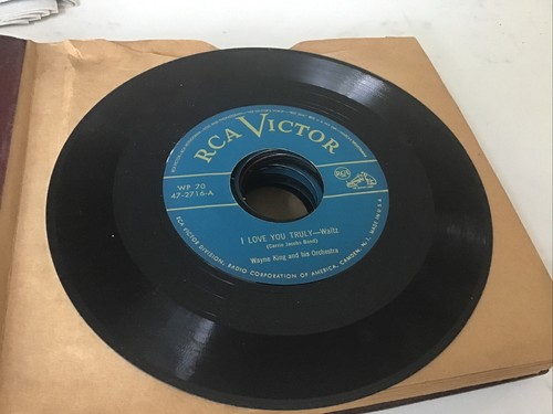 40s 50s 45 RPM 15 (FIFTEEN) RECORDS + CASE The Three Suns + More RCA Victor