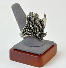 AXEL STOCKS WOMAN CLAW RING SIGNED SIZE 9.5