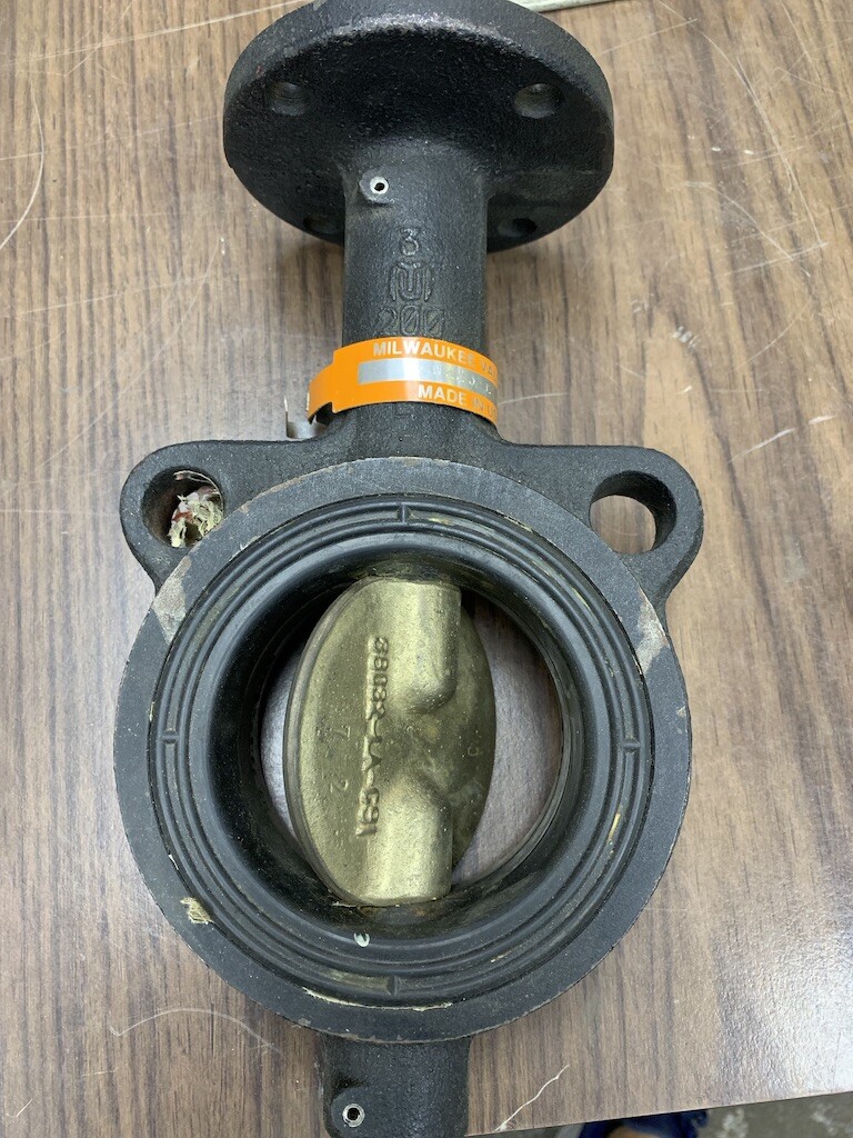 MILWAUKEE CW223 2 1/4'' EPDM SEAT WAFER STYLE BUTTERFLY VALVE B148