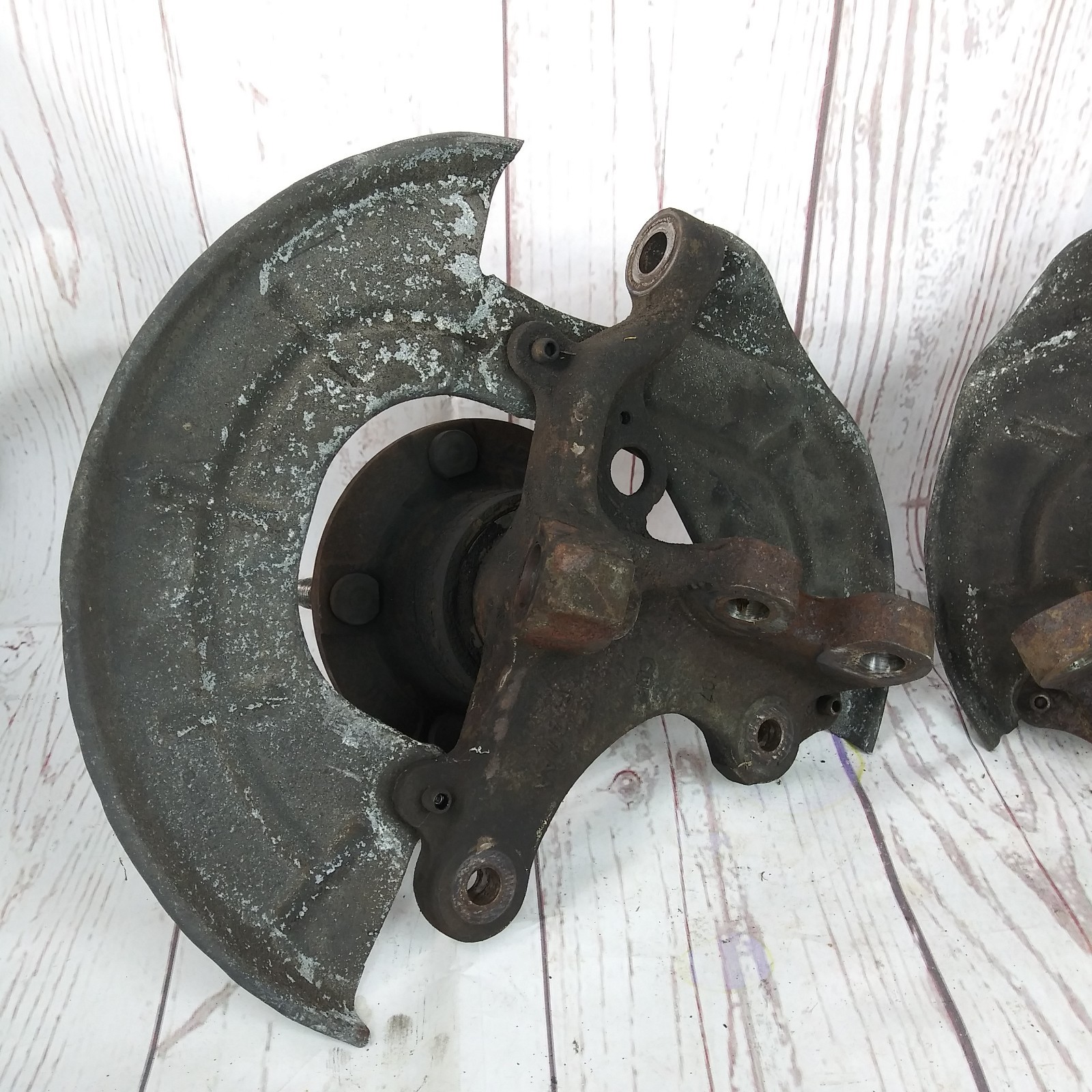 94 95 Ford Mustang GT Spindles 5.0L 302 Front W/ 5 Lug Hubs Conversion 1994 1995