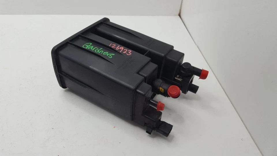 Fuel Vapor Charcoal Canister 2014 15 16 17 18 19 Infiniti Q70 3.7L - Image 3 of 4