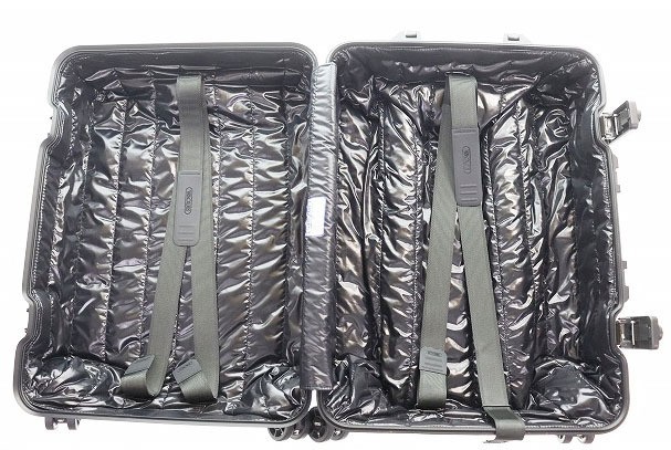 Rimowa Moncler Collaboration 28L Gold 4 wheels Carry Case Suitcase