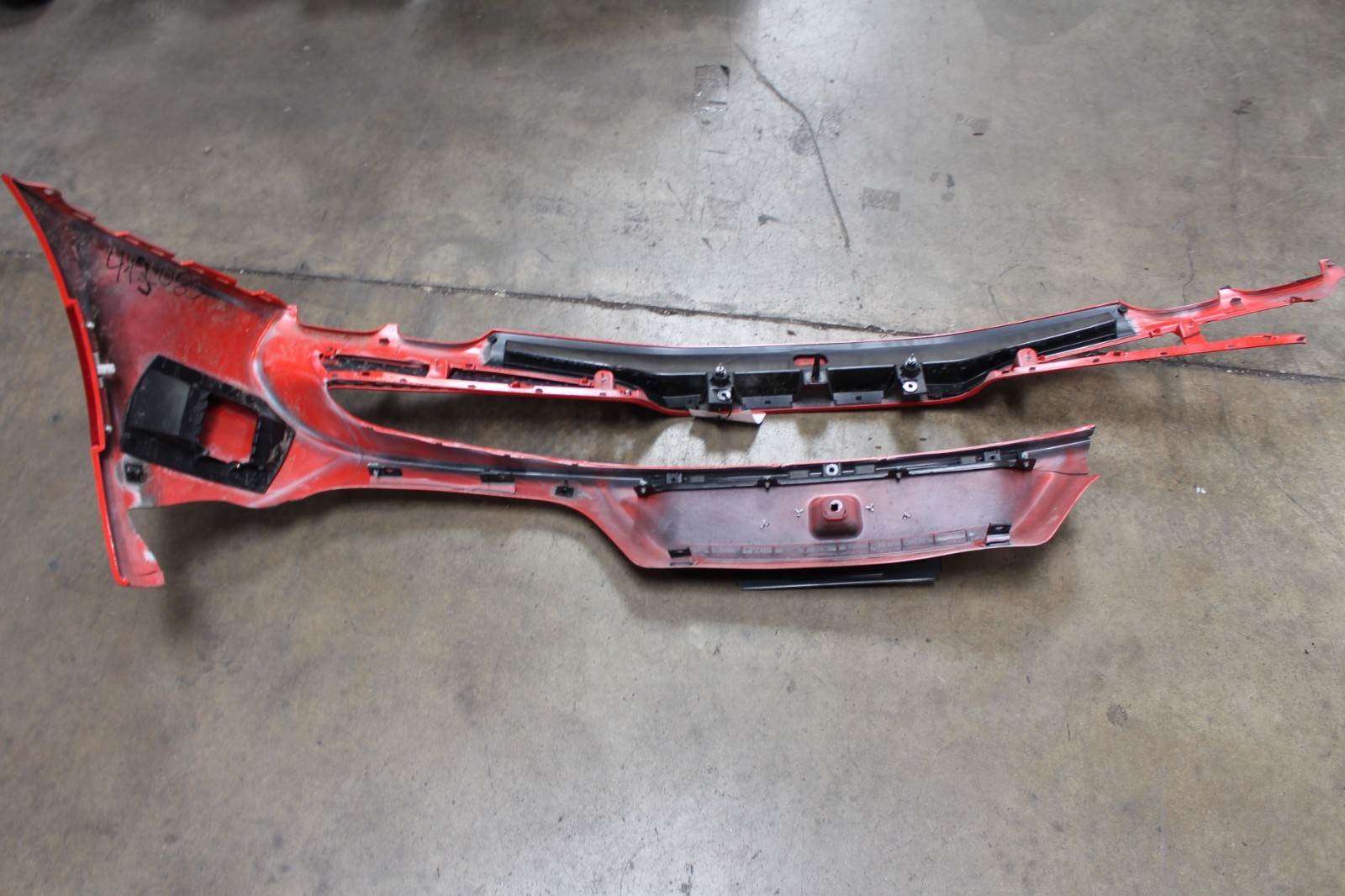 Ferrari 296 GTB, Rear Bumper Cover, Dmg LH/RH Side, Used, P/N 985984466