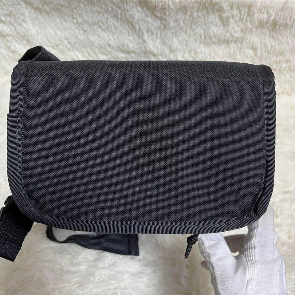 Chrome Niko Camera Back One Shoulder Heavy Duty Black - Image 4 of 4