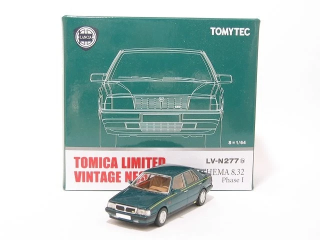 Lancia Theme 8.32 Phase I Green Tomytec 1/64 Mini Car, New, Rare - Image 3 of 4