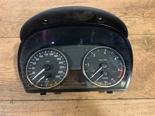 BMW E90 E91 E92 E93 320d Tacho Kombiinstrument Automatik Getriebe