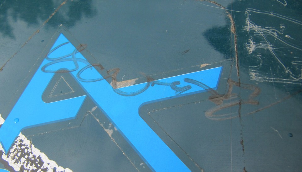 Vintage Burton X Asym Air 5 Regular Foot 150cm Snowboard With Pro