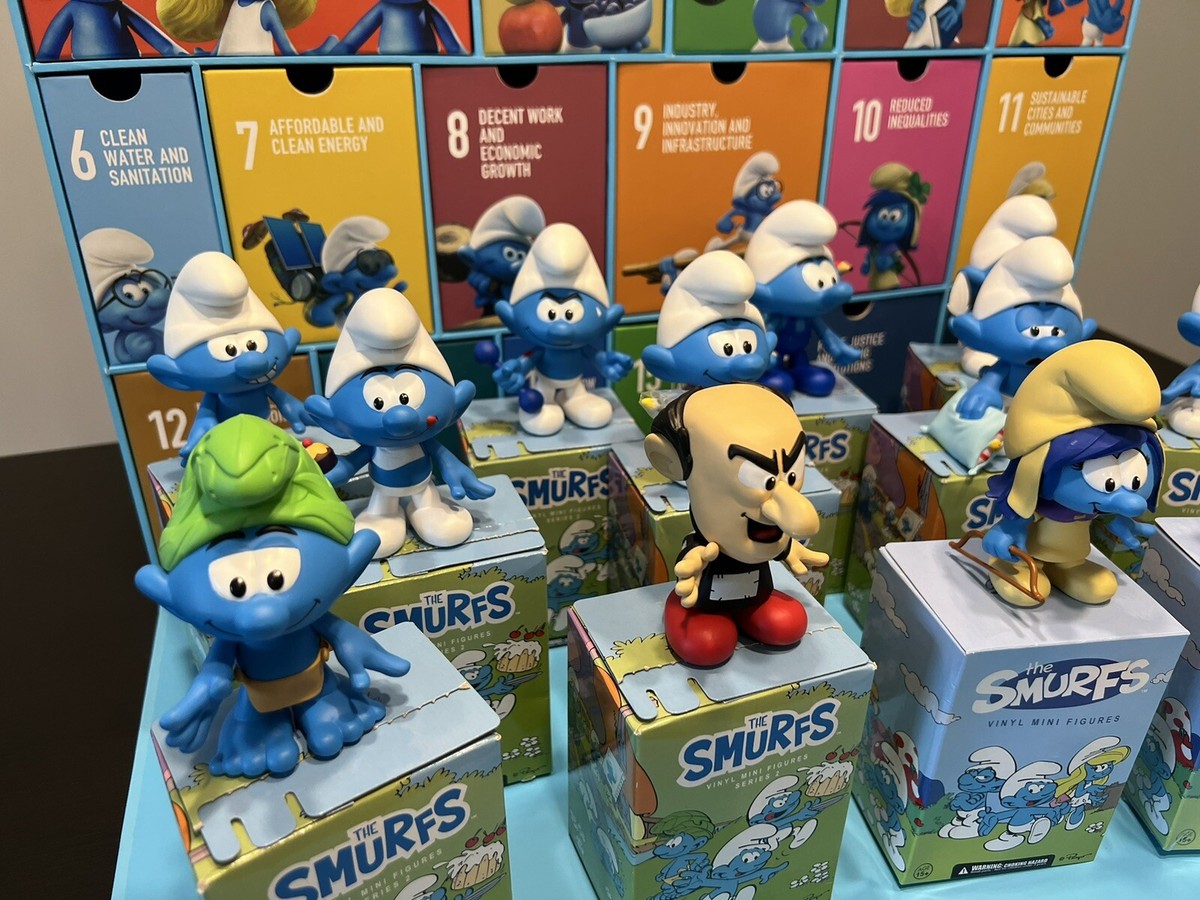 Ultra Rare Smurfs Grand Box Set With Complete Series 2 Ultra Rare Smurfs Grand Box Set With Complete Series 2
