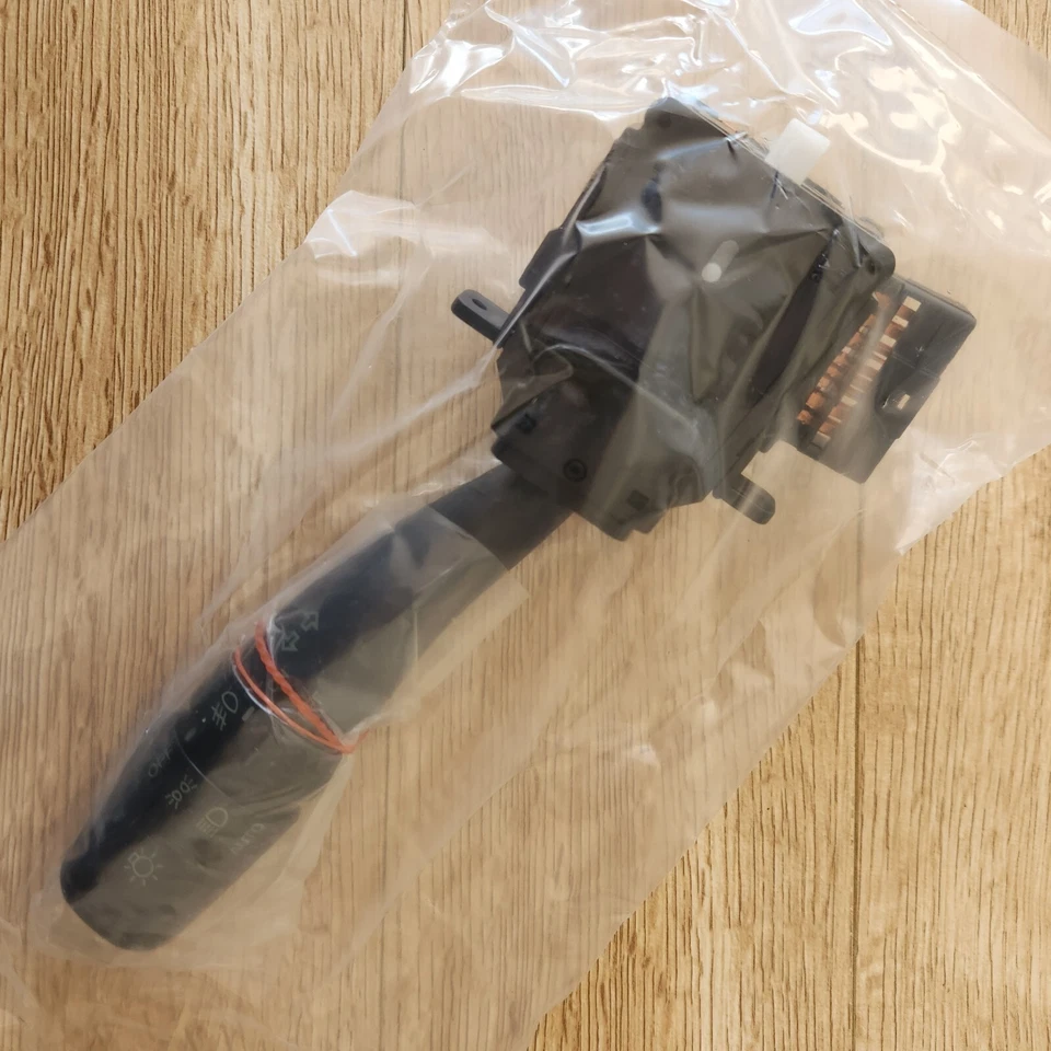 9341039100 Interruptor de faro e intermitente genuino para Hyundai XG350 XG300 01-05 Foto 4 de 4