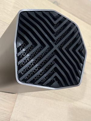 Blackmagic Design eGPU Pro – AMD Radeon RX Vega 56 – External GPU