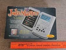 JokeMaster From Excalibur Electronics Over 1000 Jokes Stored In Box See All Desc