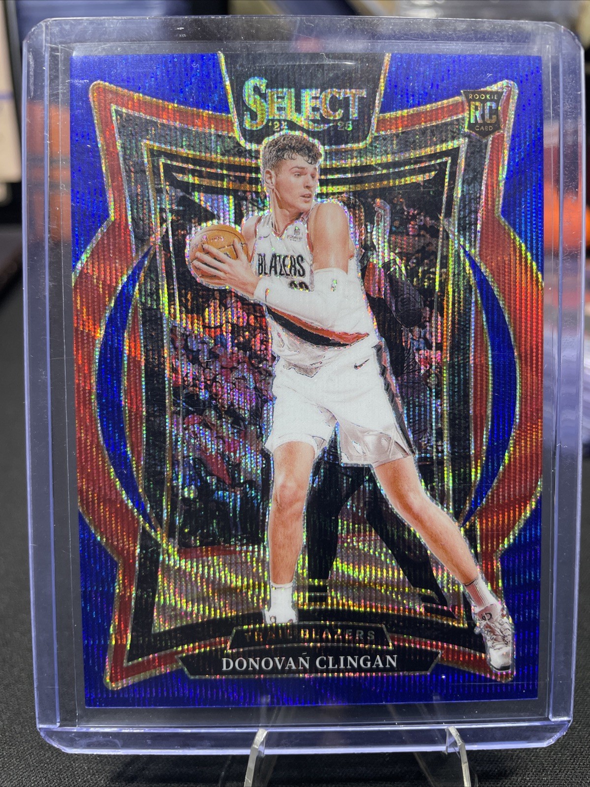 2024-25 Panini Select - Concourse Donovan Clingan #69 Blue Wave Prizm /75 (RC)