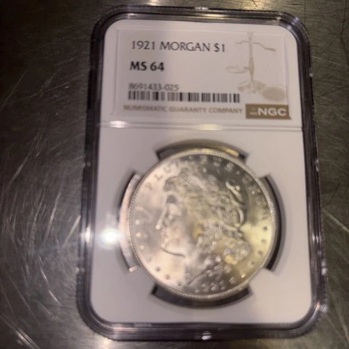 1921 $1 Morgan Silver Dollar NGC MS64